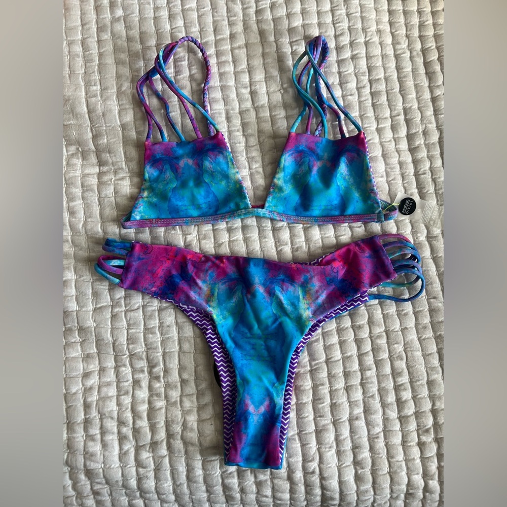 NWT Moana Bikini Tie Dye Reversible Set - Blue, Pink and Purple